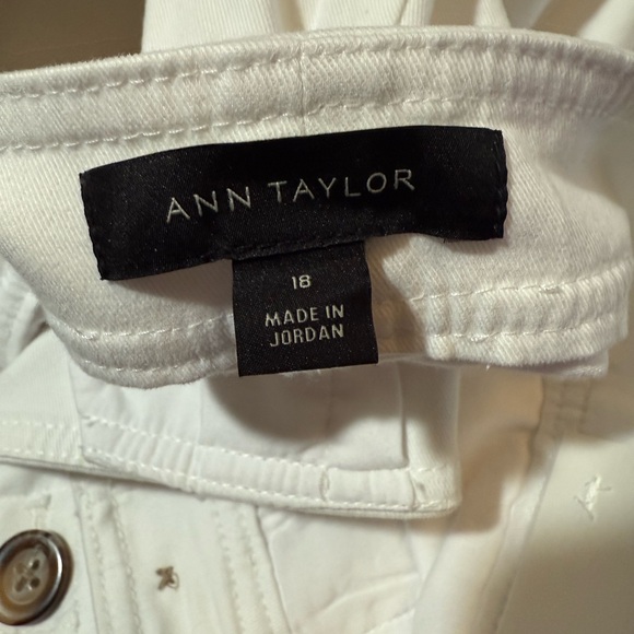 Ann Taylor Cream Wide Leg Pants with Button Accents - Picture 2 of 6